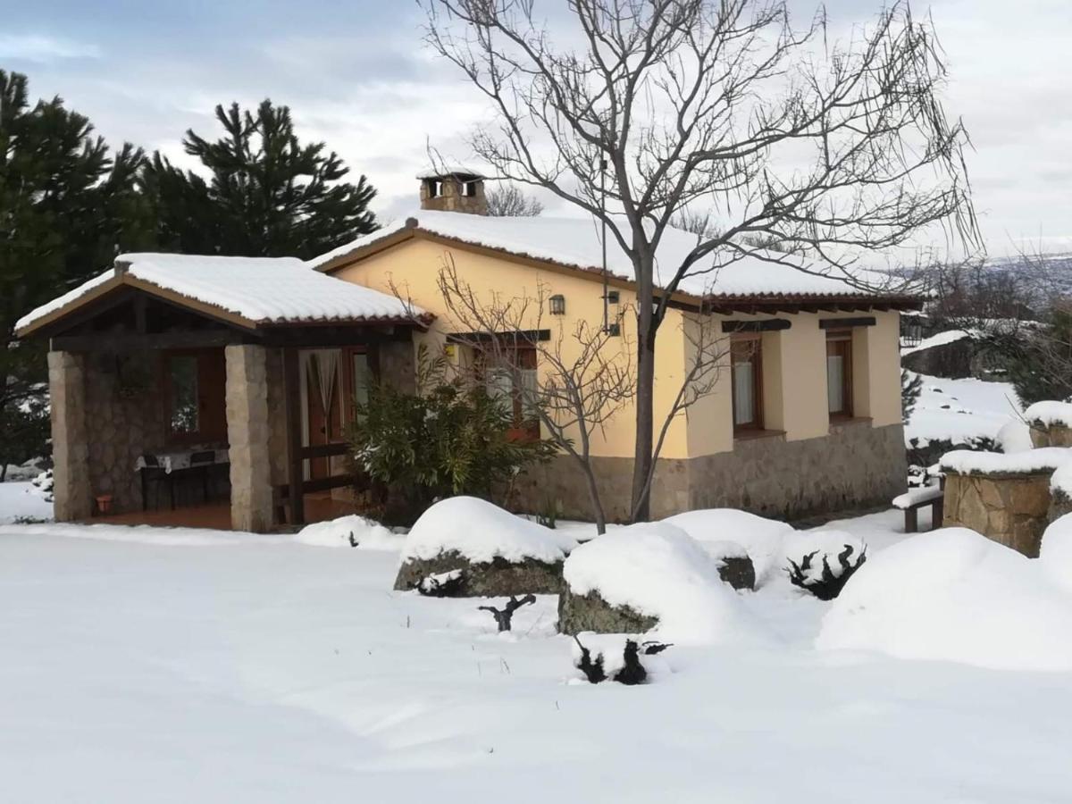 Casa Rural Amarilla Ávila Luaran gambar